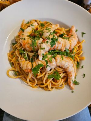 Pasta with vegan shrimps at Apple & Eve - Vegan & tierisch lecker in Hamburg