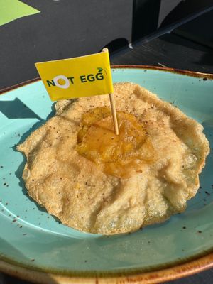 Not Egg - Spiegelei, vegan und glutenfrei at Apple & Eve - Vegan & tierisch lecker in Hamburg