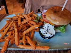 Guacamole burger at Apple & Eve - Vegan & tierisch lecker in Hamburg