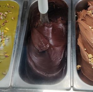 Cioccolato fondente at Gelateria Creamy in Molinetto