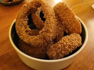 Panko Onion Rings at Hummingbird in Newtown