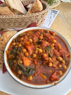 Kichererbseneintopf  at Finkenkrug in Duisburg