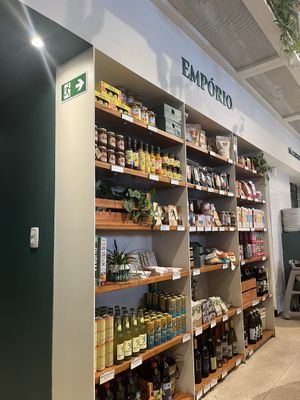 Shop shelvingg  at Teva Deli in Rio De Janeiro