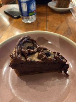 Torta cookie at Teva Deli in Rio De Janeiro