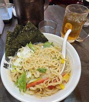 Vegan Ramen ans OolongTea at Menya Takeichi in Tokyo