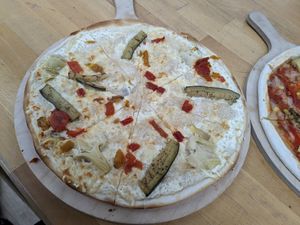 Vegetarischer Flammkuchen, der mir als vegan verkauft wurde :( at Einstein Boulderhalle Ulm in Ulm
