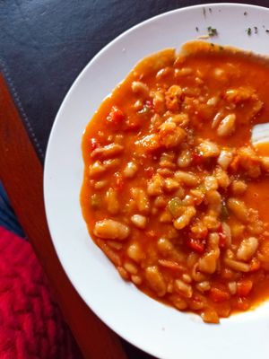 Fagioli al pomodoro at Restaurant Medieval Unglerus in Biertan