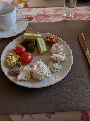 Herzhafte Aufstriche und Gemüse at Dreimäderlhaus - Boutique Hotel am Weissensee in Fuessen