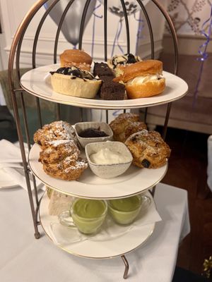 Vegan afternoon tea for two   at Bedford Swan Hotel in Bedford