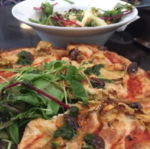 Best Vegan Pizza in Israel delicious crunchy  at Meshek Barzilay in Tel Aviv