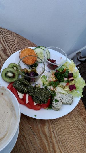 Mediterranes Frühstück at Pele-Mele in Berlin