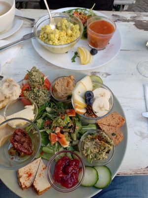 Pele mele breskfast and british breakfast (top) at Pele-Mele in Berlin