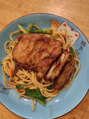 #40. Veggie braised fried noodles at Surn Yi Vegetarian Restaurant in Phnom Penh