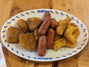 Friendship meal at Surn Yi Vegetarian Restaurant in Phnom Penh