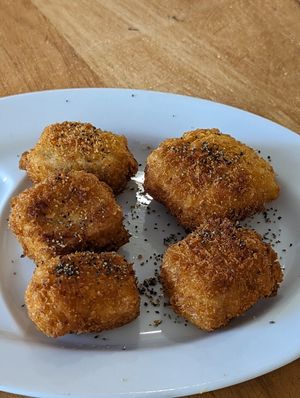 Fried veggie QQ cubes at Surn Yi Vegetarian Restaurant in Phnom Penh
