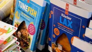 fake tuna at Veganz in Berlin