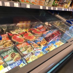 freezer vol II at Veganz in Berlin