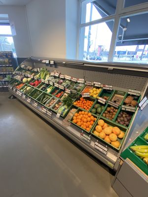 Fresh fruit and veg  at Veganz in Berlin