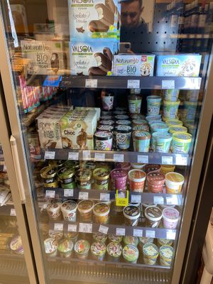 Ice cream  at Veganz in Berlin