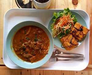  at YES rebel bites in Osijek