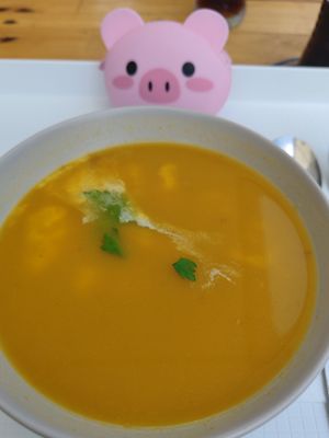  at YES rebel bites in Osijek