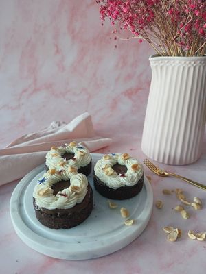 Sweet Nutty Dream Tart  at Planted Planet in Melide