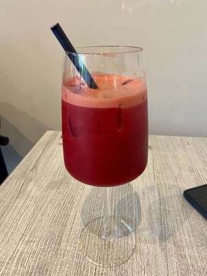 Beetroot juice   at mi . . . Café & Bar in Moerfelden-walldorf