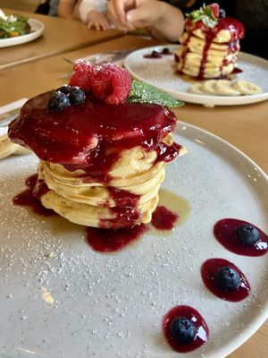Berry Pancakes  at mi . . . Café & Bar in Moerfelden-walldorf