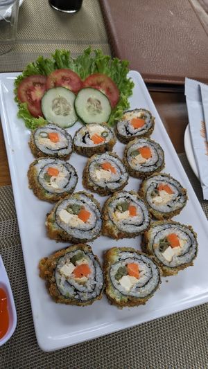 Crispy fried Rice rolls at Huong Mai in Hue