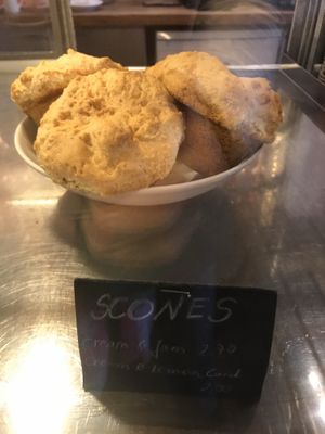 Homemade scones at Lunatique in Kiel