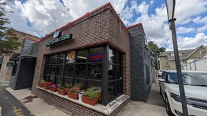 Parking is  available at Lulu EthioVegan in Minneapolis