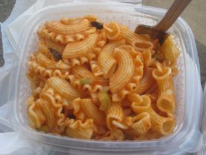 Pasta salad with olives at Vegetart Cuina Vegana in Barcelona