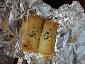 Danish pastrie with cauliflowers at Vegetart Cuina Vegana in Barcelona