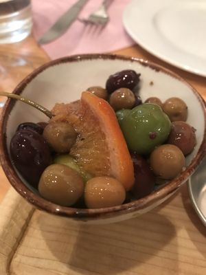 Olives at Rasoterra in Barcelona