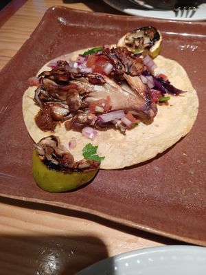 Tortitas de setas at Rasoterra in Barcelona