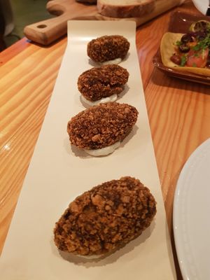 Spinach Catalonian croquettes at Rasoterra in Barcelona