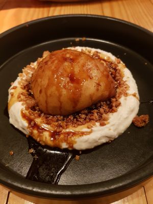 Caramelized apple with white choc at Rasoterra in Barcelona