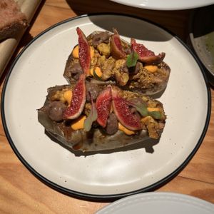 Filled baked aubergine  at Rasoterra in Barcelona