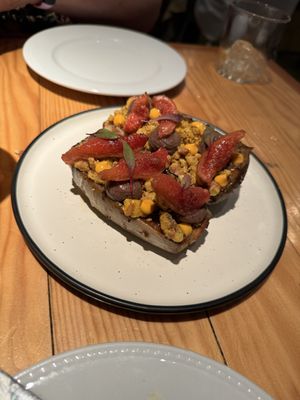 White eggplant w miso glazed figs  at Rasoterra in Barcelona