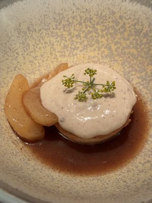 Hazelnut ganache with baked apples  at Rasoterra in Barcelona