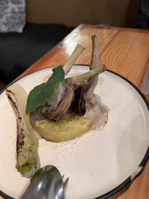 Artichokes with potato and house fermented artichoke leaf saucee #Veganuary at Rasoterra in Barcelona