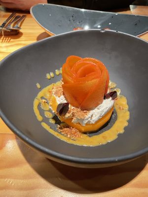 Caqui, crema chantilly #Veganuary at Rasoterra in Barcelona