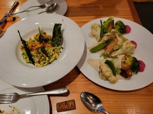 Pasta entree☹️ & Tempeh entree 😐 at Rasoterra in Barcelona