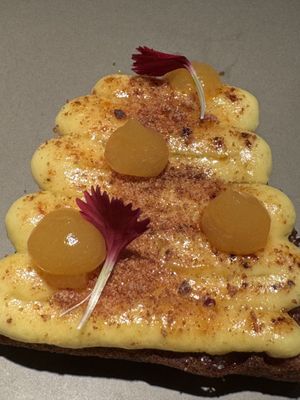 Date sponge cakee  at Rasoterra in Barcelona