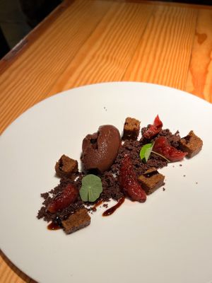 Chocolate and cardamom ice cream   at Rasoterra in Barcelona