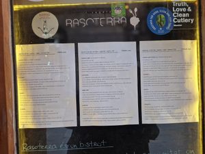 Menú (trilingüe) at Rasoterra in Barcelona