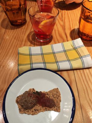 Tostada de semillas con paté de setas y caviar de aceitunas at Rasoterra in Barcelona