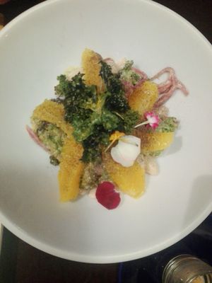 Vegetable salad, kale, broccoli, orange at Rasoterra in Barcelona