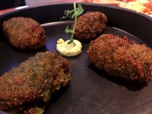 Croquetas at Rasoterra in Barcelona