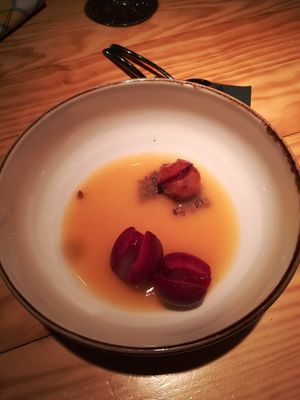 ciruelas at Rasoterra in Barcelona